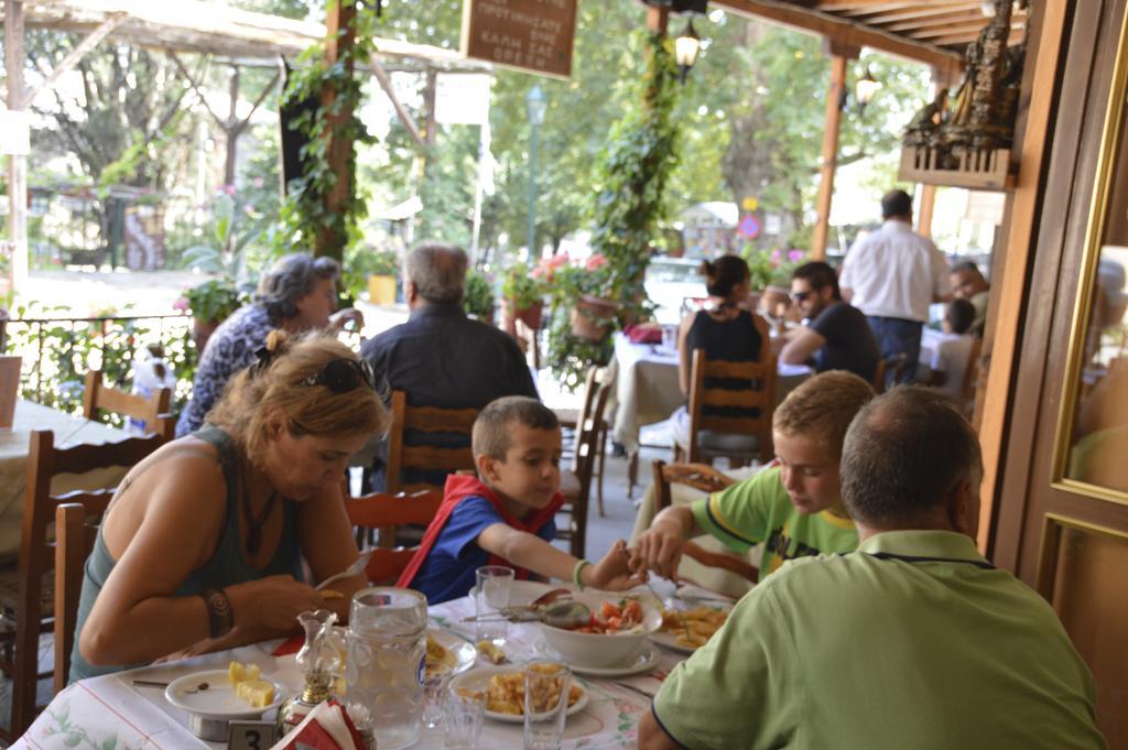 קיסוס Ria Rooms מראה חיצוני תמונה
